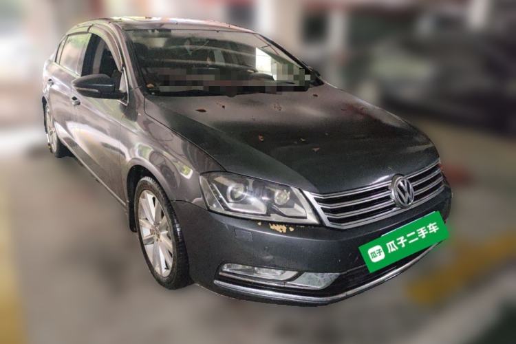 Used Volkswagen Magotan 2012 1.8TSI Prestige Model Front Right 45 Deg