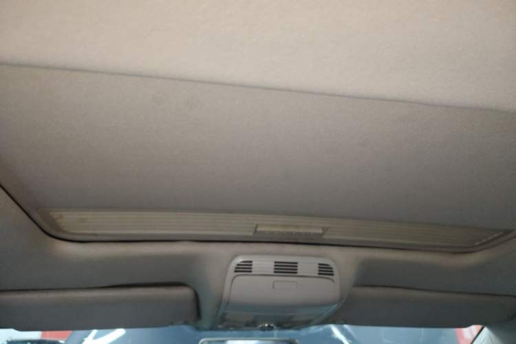 Used Volkswagen Magotan 2012 Revised Version 1.8TSI Leading Edition Headliner