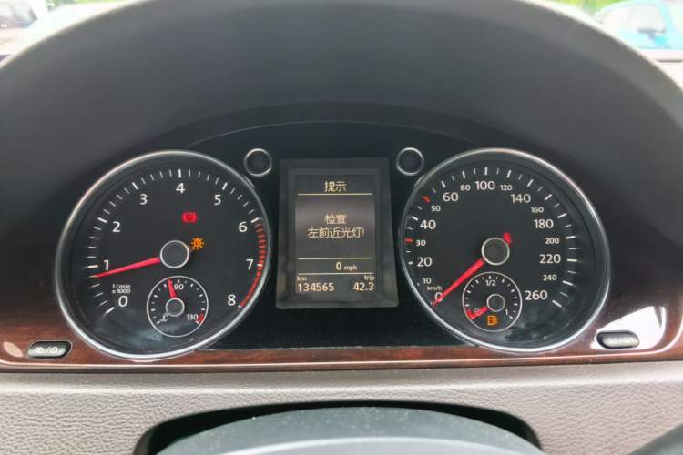 Used Volkswagen Magotan 2012 Travel Edition 2.0 TSI Comfort Version Instrument Cluster