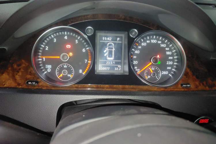 Used Volkswagen Magotan 2012 Travel Edition 2.0 TSI Comfort Version Instrument Cluster