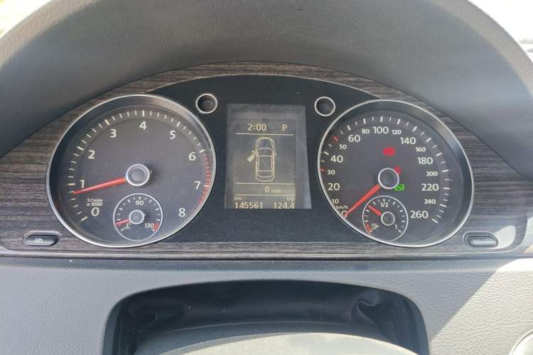 Used Volkswagen Magotan 2012 1.8TSI Prestige Model Instrument Cluster