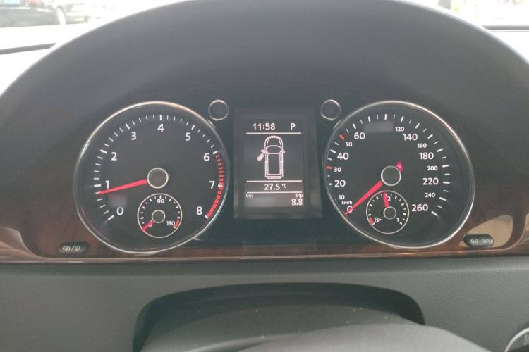 Used Volkswagen Magotan 2012 Travel Edition 2.0 TSI Comfort Version Instrument Cluster