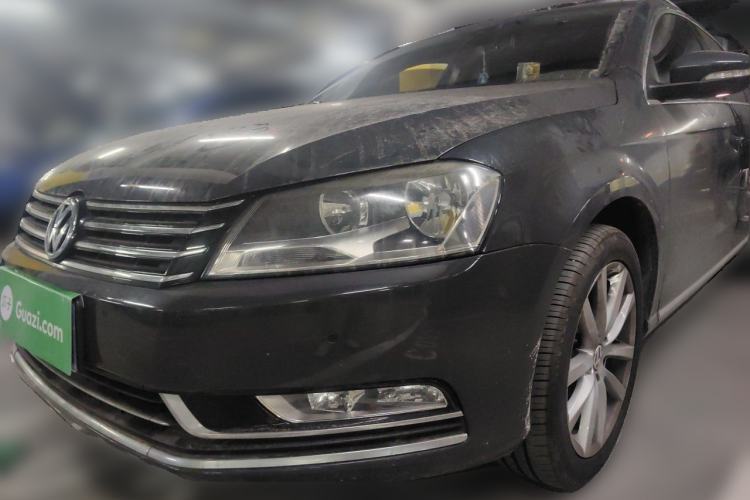Used Volkswagen Magotan 2012 Travel Edition 2.0 TSI Comfort Version Guazi used car, China used car export, Used car for sale, Used cars, Cheapest cars for sale