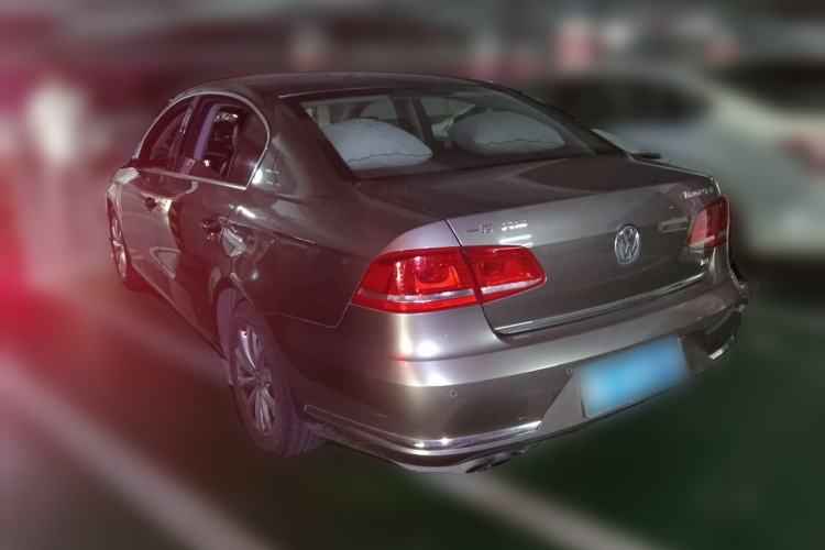 Used Volkswagen Magotan 2012 Revised Version 1.8TSI Leading Edition Rear Left 45 Deg