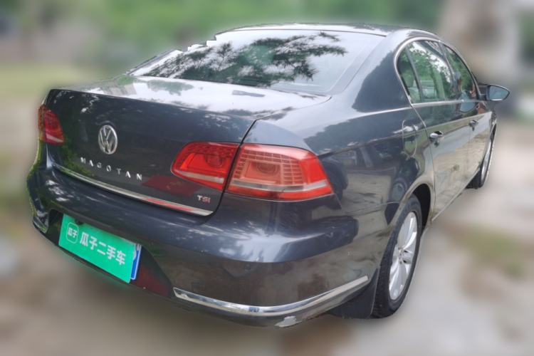 Used Volkswagen Magotan 2012 Revised Version 1.8TSI Leading Edition Rear Right 45 Deg