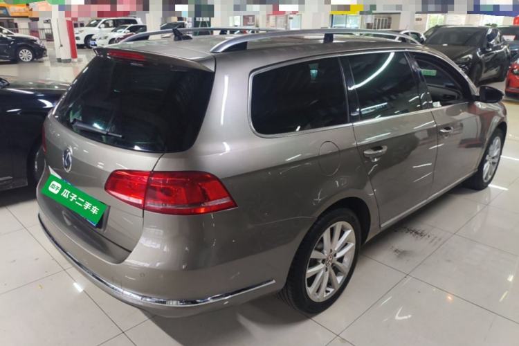 Used Volkswagen Magotan 2012 Travel Edition 2.0 TSI Comfort Version Rear Right 45 Deg