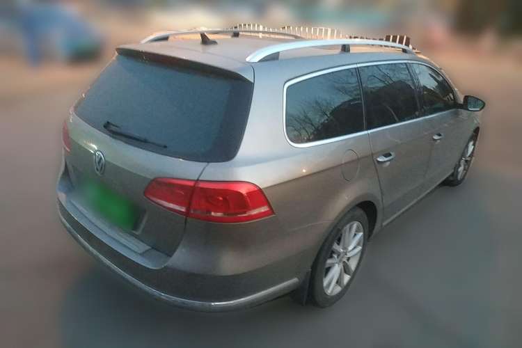 Used Volkswagen Magotan 2012 Travel Edition 2.0 TSI Comfort Version Rear Right 45 Deg