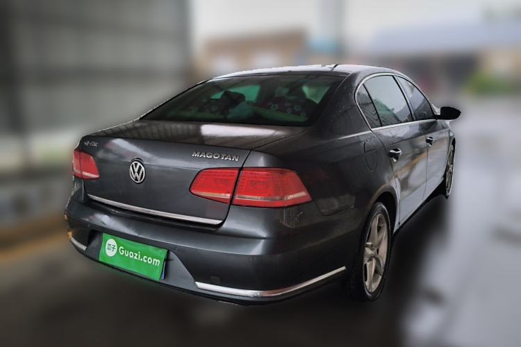 Used Volkswagen Magotan 2012 Revised Version 2.0 TSI Supreme Edition Rear Right 45 Deg
