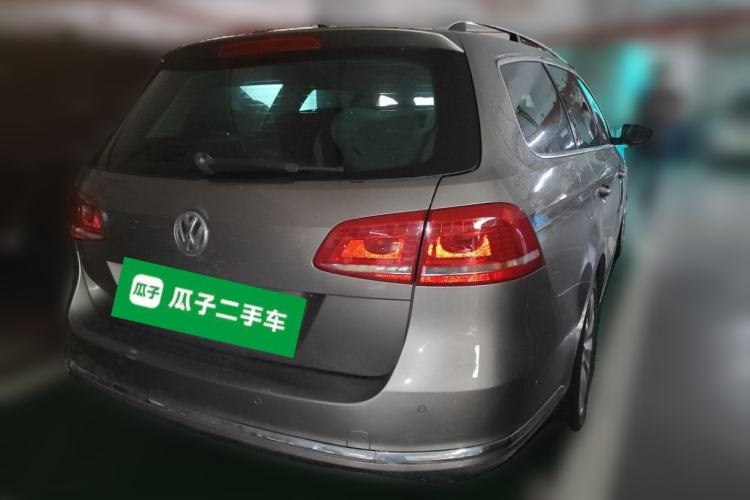 Used Volkswagen Magotan 2012 Travel Edition 2.0 TSI Luxury Version Rear Right 45 Deg