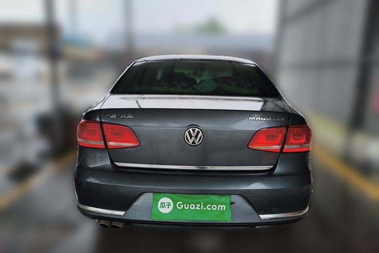 Used Volkswagen Magotan 2012 Revised Version 2.0 TSI Supreme Edition Rear