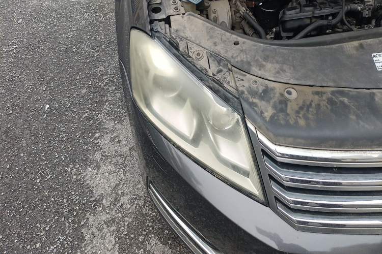 Used Volkswagen Magotan 2012 Revised 1.8TSI Luxury Version Right Front Headlight