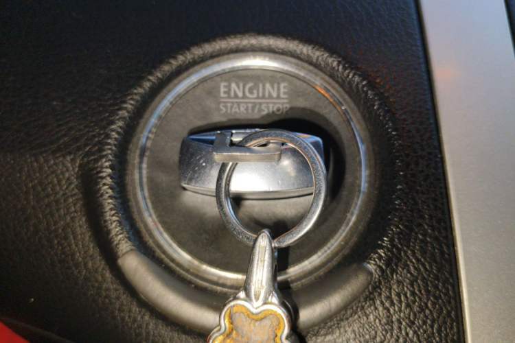 Used Volkswagen Magotan 2012 Revised 1.4 TSI Luxury Version Vehicle Key