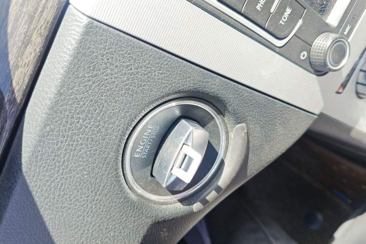 Used Volkswagen Magotan 2012 1.8TSI Prestige Model Vehicle Key