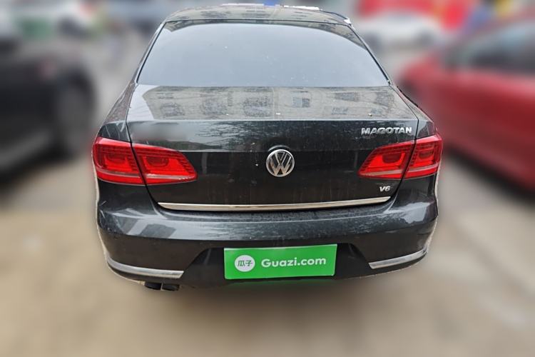 Used Volkswagen Magotan 2012 3.0 FSI Flagship Edition Rear
