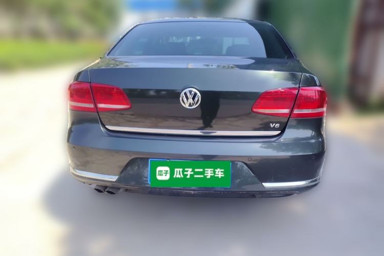 Used Volkswagen Magotan 2012 3.0 FSI Flagship Edition Rear