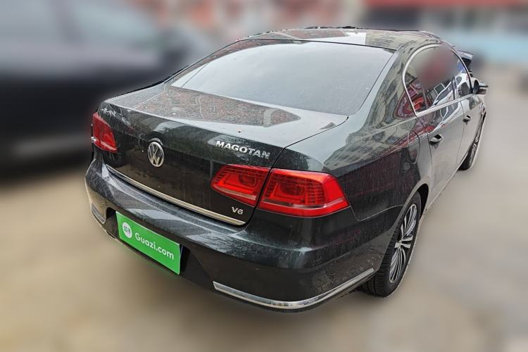 Used Volkswagen Magotan 2012 3.0 FSI Flagship Edition Rear Right 45 Deg