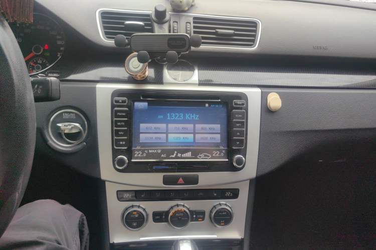 Used Volkswagen Magotan 2012 Revised 1.8TSI Luxury Version Audio And AC Panel
