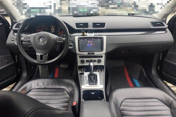 Used Volkswagen Magotan 2012 1.8TSI Luxury Model Center Console