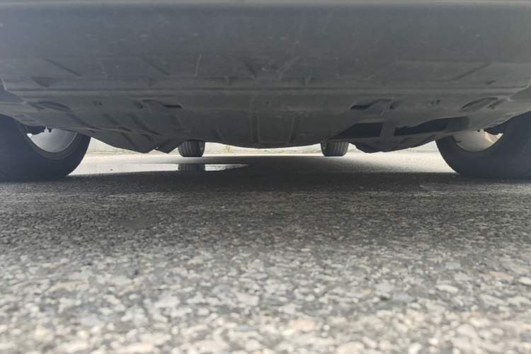 Used Volkswagen Magotan 2012 1.8TSI Prestige Model Chassis Front