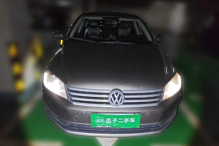Used Volkswagen Magotan 2012 Revised 1.8TSI Luxury Version Front
