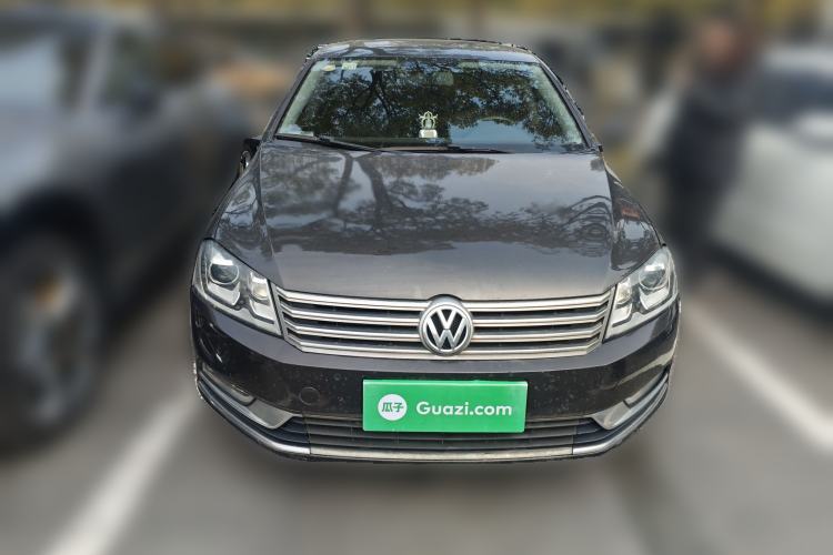 Used Volkswagen Magotan 2012 Revised 1.8TSI Luxury Version Front