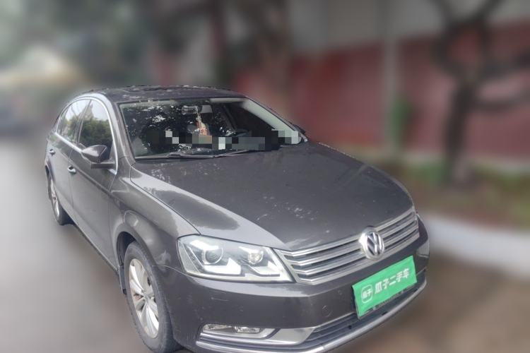 Used Volkswagen Magotan 2012 Revised 1.8TSI Luxury Version Front Right 45 Deg