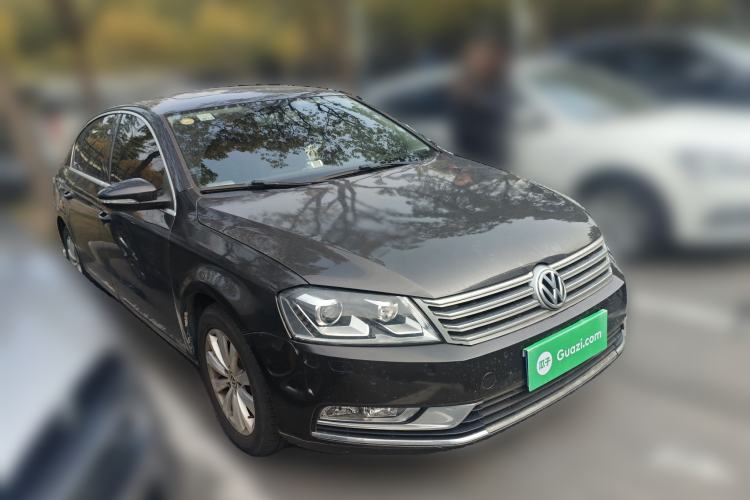 Used Volkswagen Magotan 2012 Revised 1.8TSI Luxury Version Front Right 45 Deg