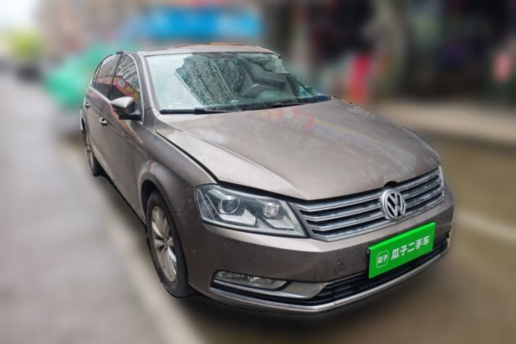 Used Volkswagen Magotan 2012 Revised 1.8TSI Luxury Version Front Right 45 Deg