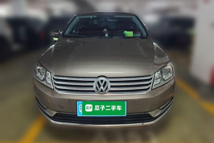 Used Volkswagen Magotan 2012 Revised 1.8TSI Luxury Version Front