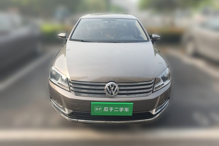 Used Volkswagen Magotan 2012 Revised Version 1.8TSI Leading Edition Front
