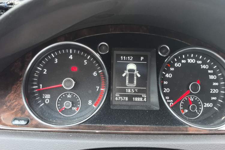 Used Volkswagen Magotan 2012 Travel Edition 2.0 TSI Comfort Version Instrument Cluster