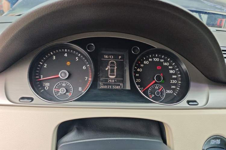 Used Volkswagen Magotan 2012 1.8TSI Luxury Model Instrument Cluster