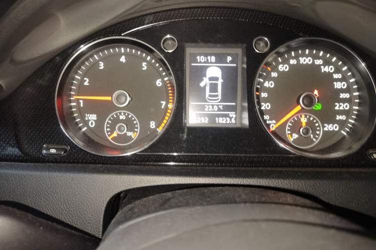 Used Volkswagen Magotan 2012 1.8TSI Luxury Model Instrument Cluster