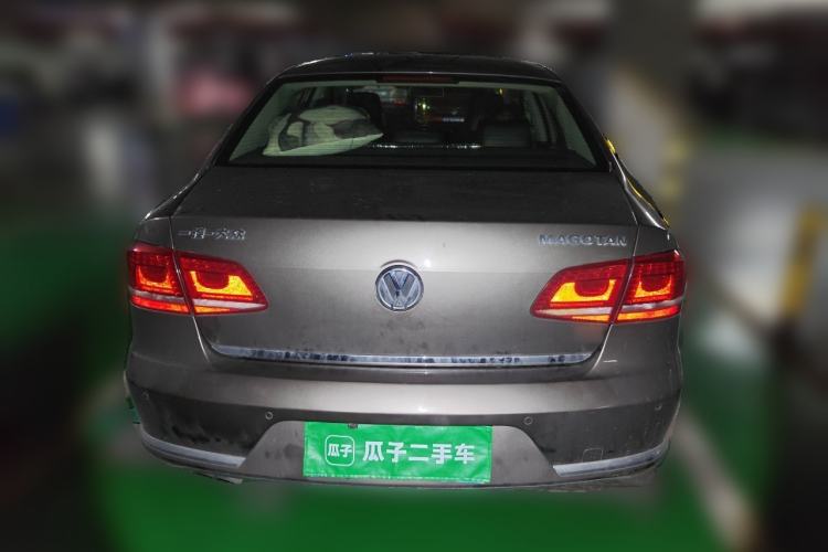 Used Volkswagen Magotan 2012 Revised 1.8TSI Luxury Version Rear