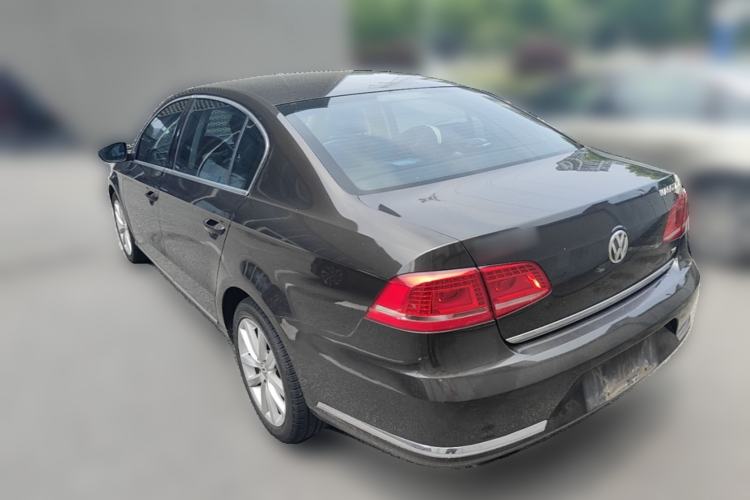 Used Volkswagen Magotan 2012 1.8TSI Prestige Model Rear Left 45 Deg
