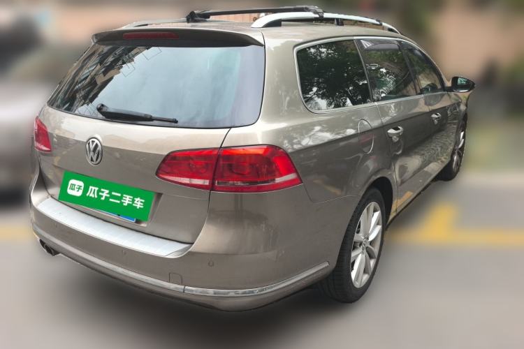 Used Volkswagen Magotan 2012 Travel Edition 2.0 TSI Comfort Version Rear Right 45 Deg