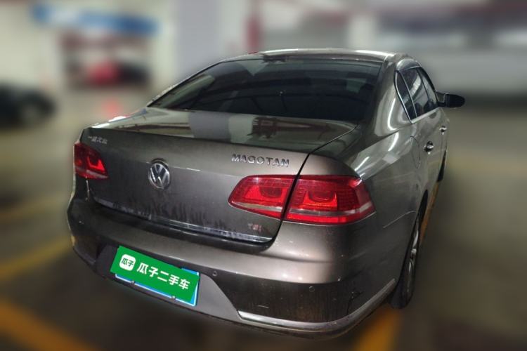 Used Volkswagen Magotan 2012 Revised 1.8TSI Luxury Version Rear Right 45 Deg