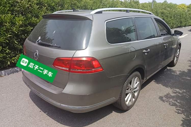 Used Volkswagen Magotan 2012 Travel Edition 2.0 TSI Comfort Version Rear Right 45 Deg