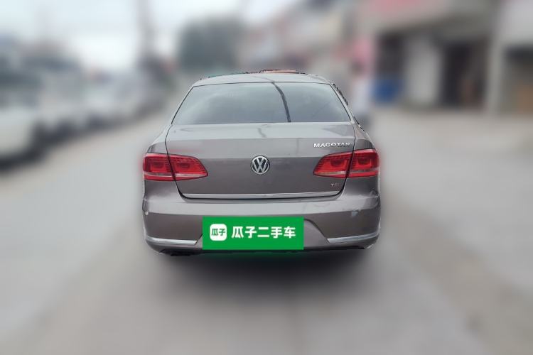 Used Volkswagen Magotan 2012 1.8TSI Luxury Model Rear