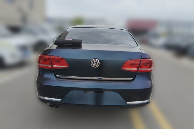 Used Volkswagen Magotan 2012 Revised Version 2.0 TSI Luxury Edition Rear