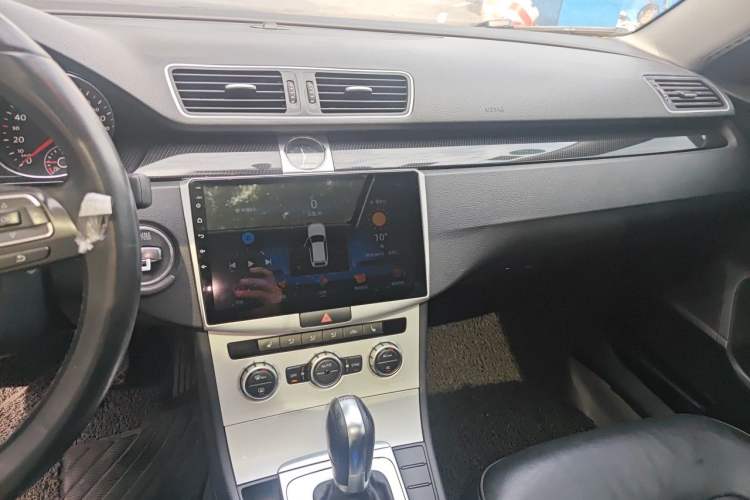 Used Volkswagen Magotan 2012 Revised 1.8TSI Luxury Version Audio And AC Panel