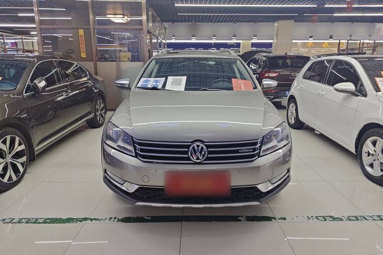 Used Volkswagen Magotan 2012 Travel Edition 2.0 TSI 4x4 Comfort Version Exterior 1