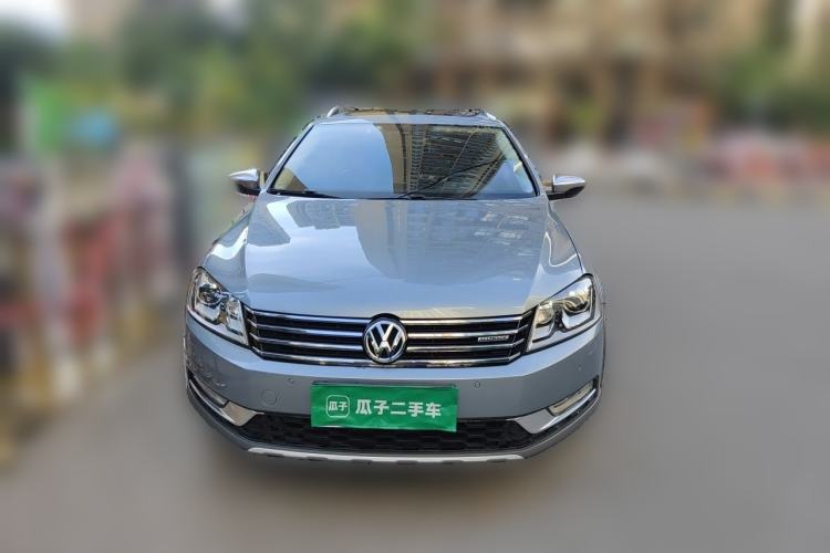 Used Volkswagen Magotan 2012 Travel Edition 2.0 TSI Four-Wheel Drive Luxury Version Front