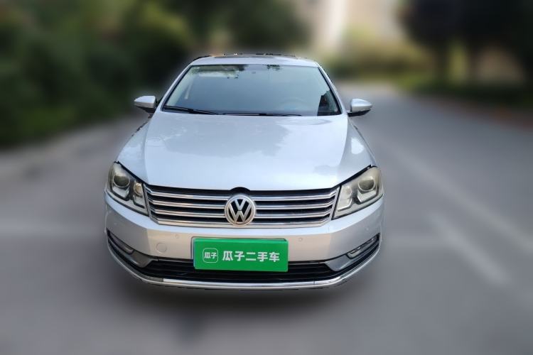 Used Volkswagen Magotan 2012 Revised Version 1.8TSI Leading Edition Front