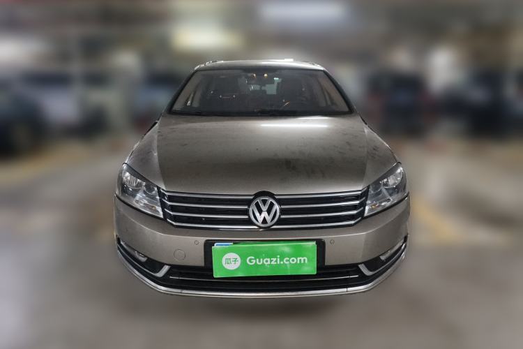 Used Volkswagen Magotan 2012 Travel Edition 2.0 TSI Comfort Version Front