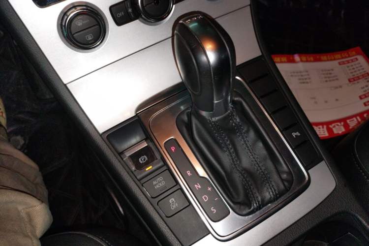 Used Volkswagen Magotan 2012 1.8TSI Luxury Model Gear Lever