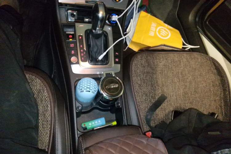 Used Volkswagen Magotan 2012 Travel Edition 2.0 TSI Luxury Version Gear Lever