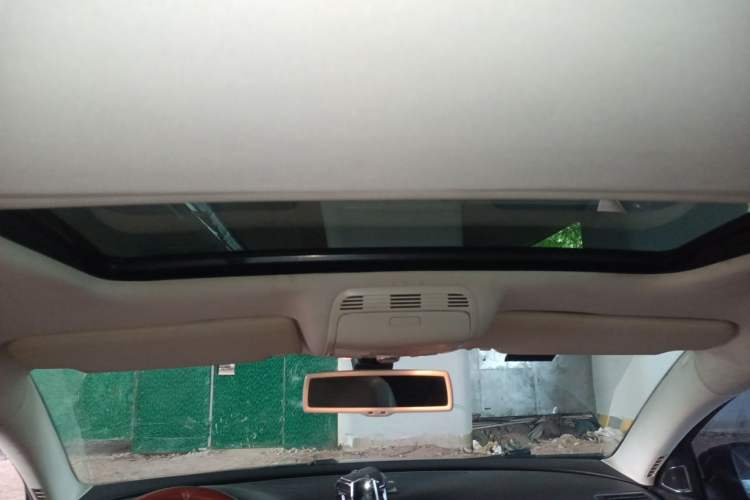 Used Volkswagen Magotan 2012 2.0 TSI Ultimate Edition Headliner