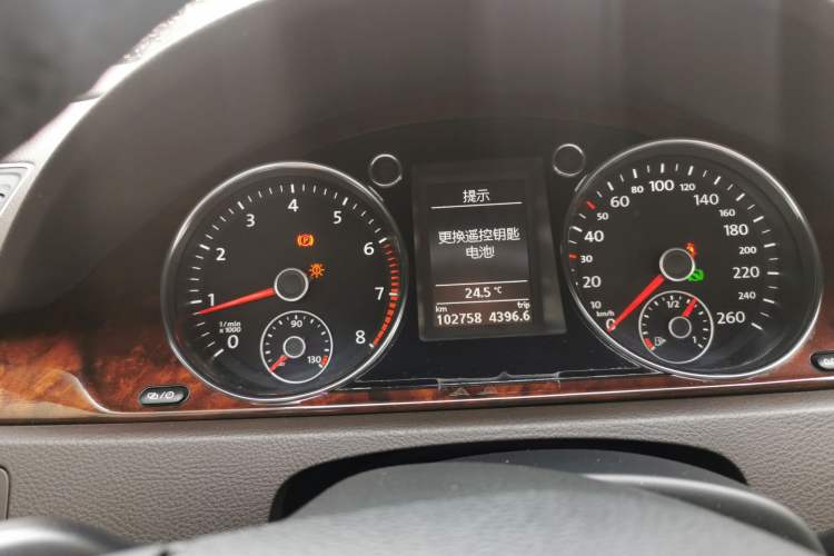 Used Volkswagen Magotan 2012 Travel Edition 2.0 TSI Luxury Version Instrument Cluster