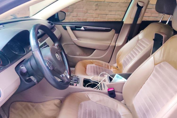 Used Volkswagen Magotan 2012 1.8TSI Prestige Model Left Front Seat